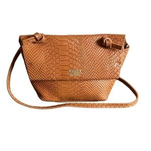 Vera New York Genny Crossbody Handbag Croc Embossed Vegan Leather Toffee Brown